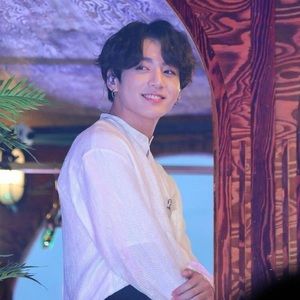 Meet your Posher, Daniela